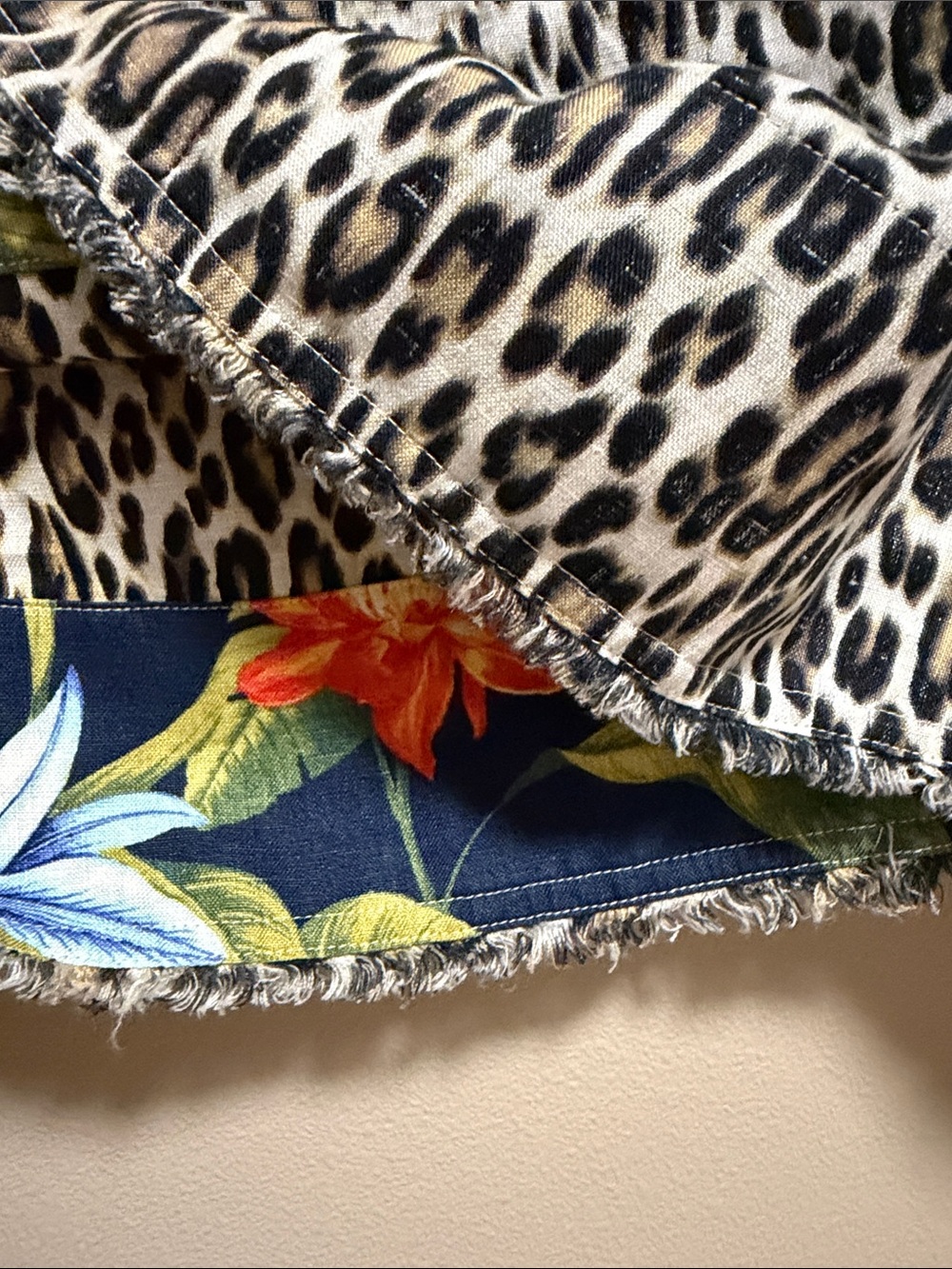 Tommy Bahama Cat’s Meow Shift Dress - Picture 8 of 9